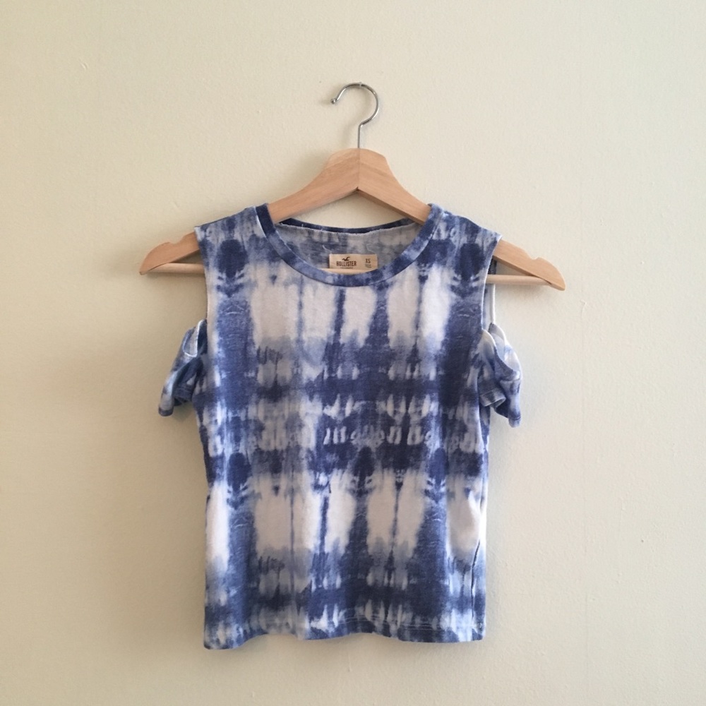 Hollister Blue Tie Dye Cold Shoulder Top